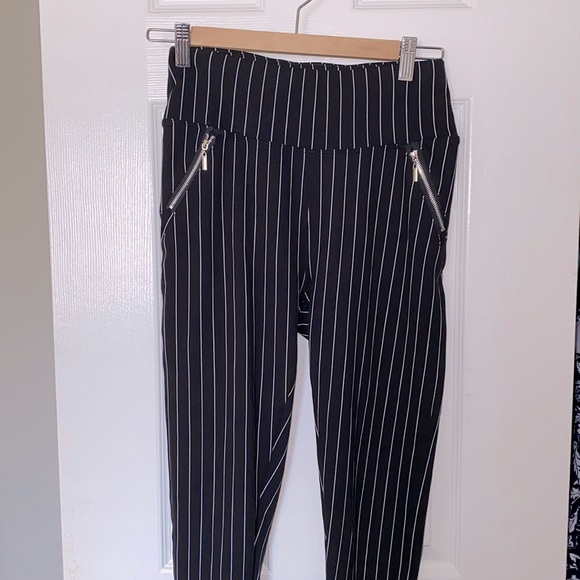 Printed Super Soft High-Rise Zip Legging - Picture 1 of 1